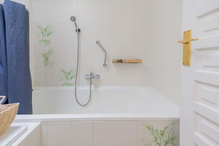 Image No.36-4 Bed Semi-Detached for sale