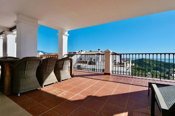 Image No.13-2 Bed Apartment for sale