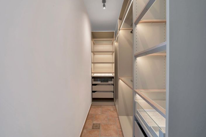 Image No.47-3 Bed Villa for sale