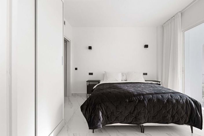 Image No.11-3 Bed Apartment for sale