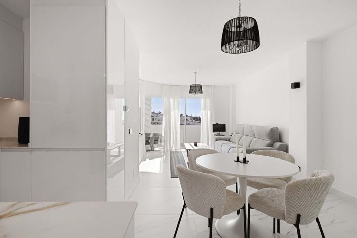 Image No.8-3 Bed Apartment for sale