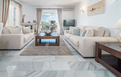 1447-659889-78d1f4f8b6655591b02d22fabb36a692d