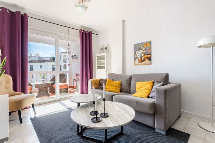 Image No.2-Appartement de 2 chambres à vendre à Mijas Costa