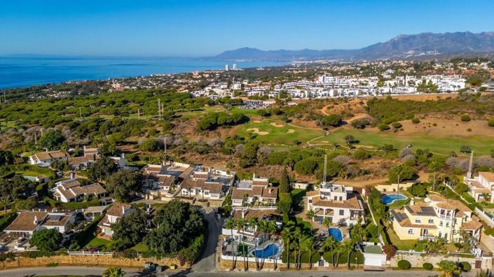 Image No.41-3 Bed Villa for sale