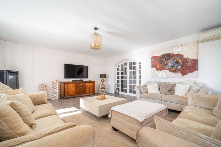 Image No.7-3 Bed Villa for sale