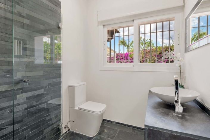 Image No.24-4 Bed Villa for sale