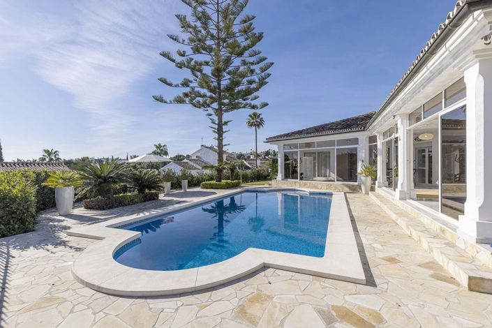 Image No.4-4 Bed Villa for sale