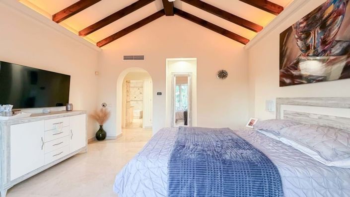 Image No.21-4 Bed Villa for sale