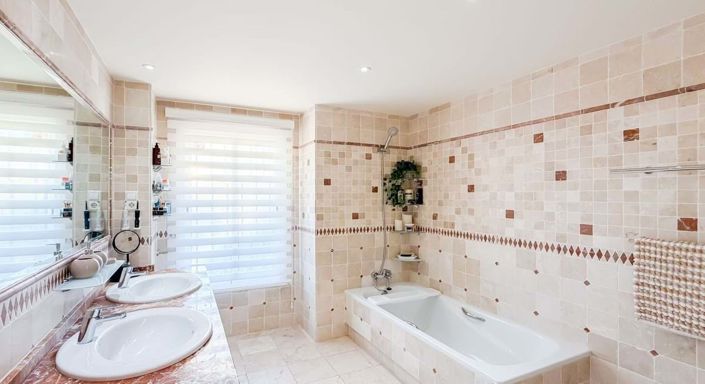 Image No.23-4 Bed Villa for sale