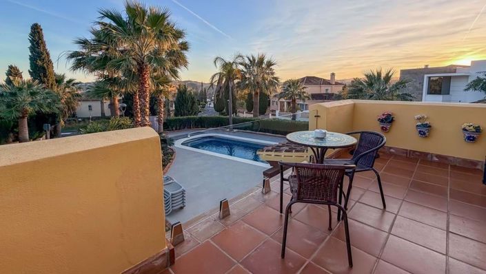 Image No.25-4 Bed Villa for sale