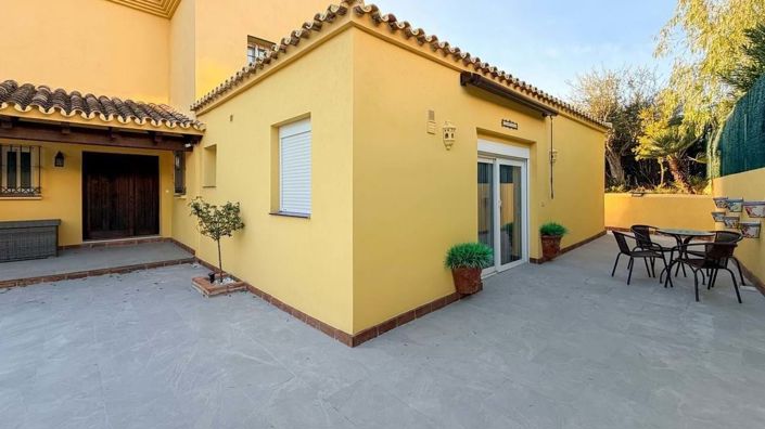 Image No.31-4 Bed Villa for sale