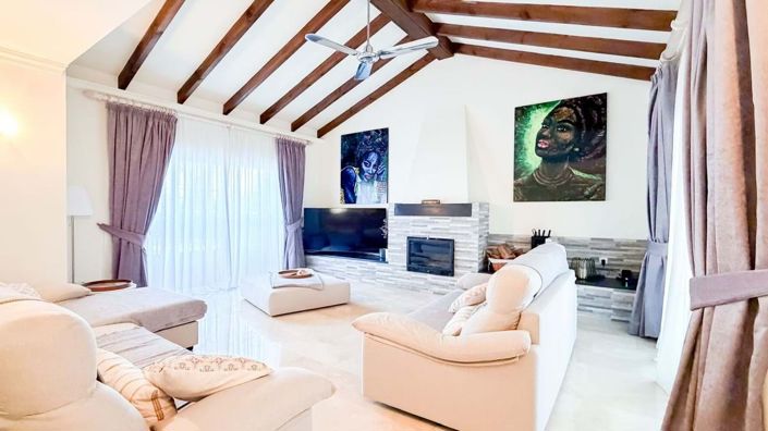 Image No.8-4 Bed Villa for sale