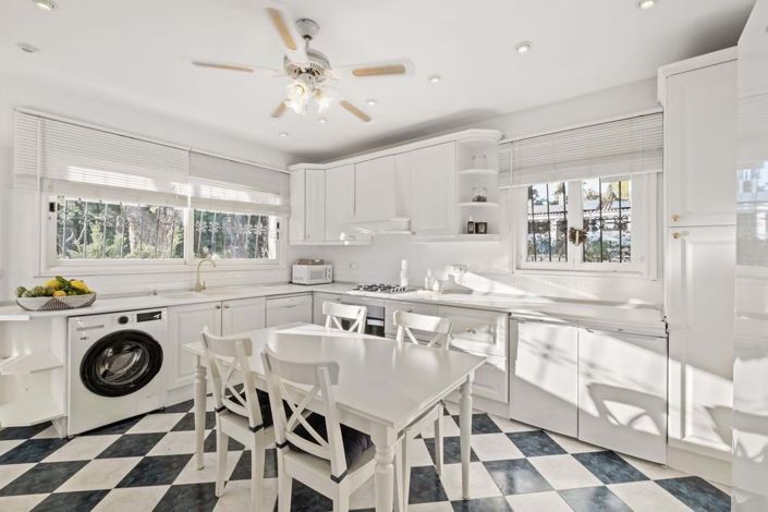 Image No.14-6 Bed Villa for sale