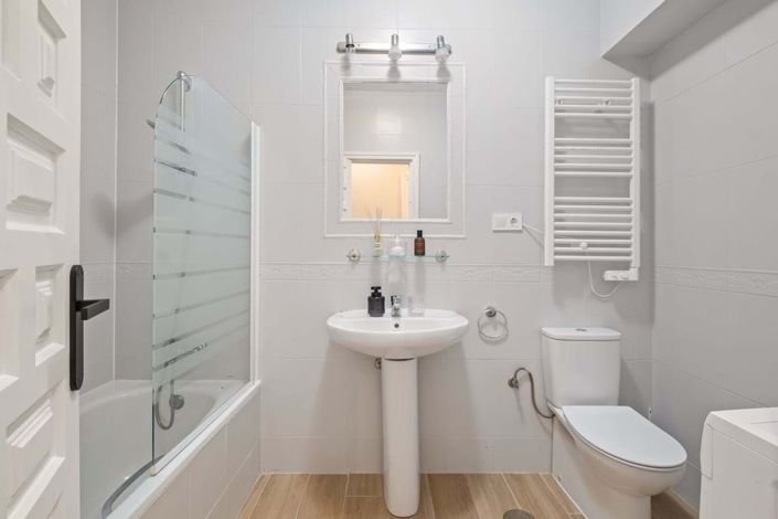 Image No.31-6 Bed Villa for sale