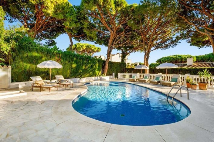 Image No.4-6 Bed Villa for sale