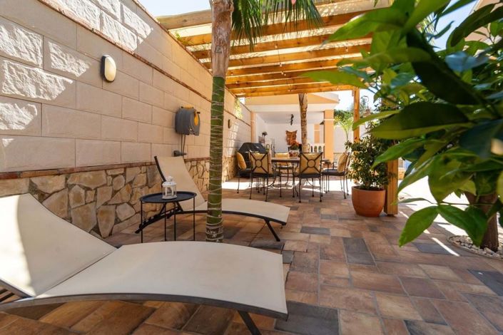 Image No.29-5 Bed Villa for sale