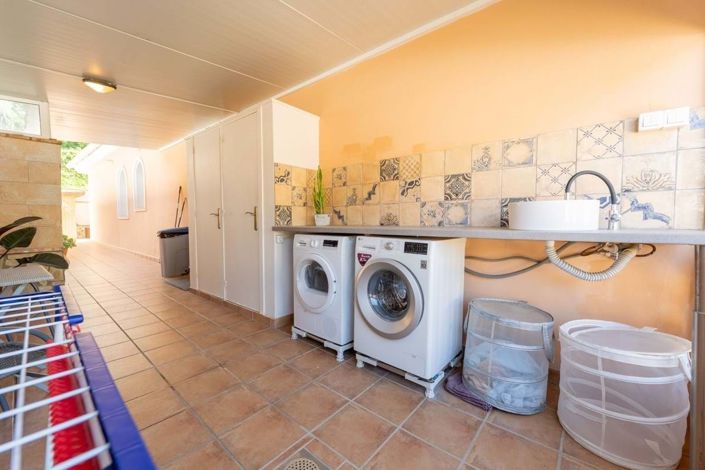 Image No.33-5 Bed Villa for sale