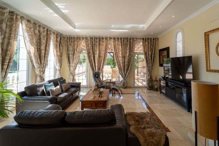 Image No.43-5 Bed Villa for sale