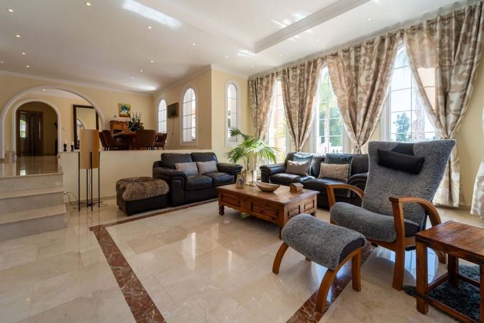 Image No.46-5 Bed Villa for sale