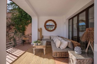 1447-660043-78d1f4f8b6655591b02d22fabb36a692d