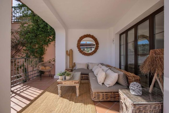 Image No.11-4 Bed Semi-Detached for sale