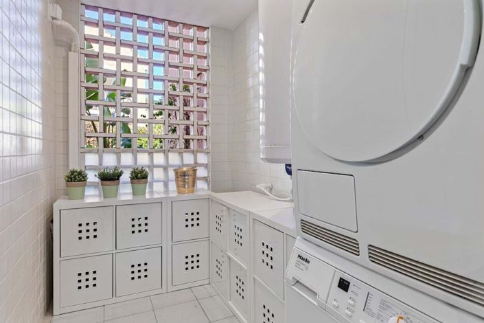 Image No.15-4 Bed Semi-Detached for sale