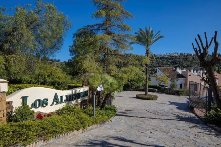 Image No.37-4 Bed Semi-Detached for sale