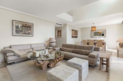 1447-660043-78d1f4f8b6655591b02d22fabb36a692d