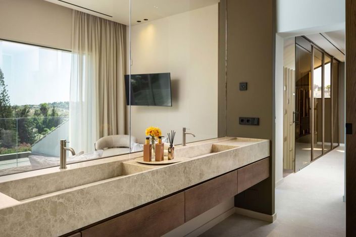 Image No.31-5 Bed Villa for sale