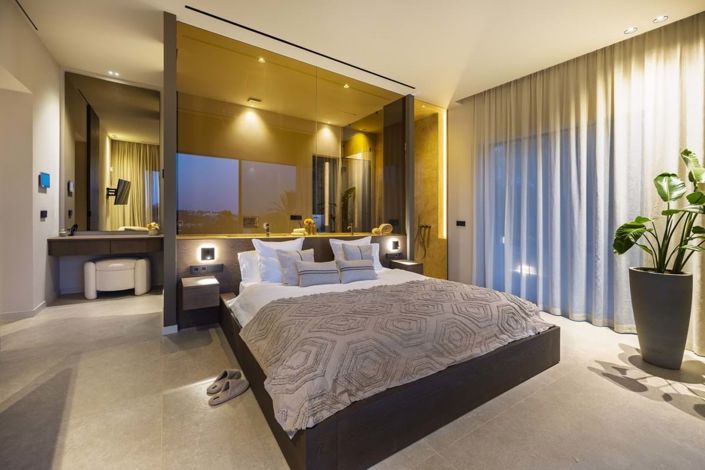 Image No.48-5 Bed Villa for sale