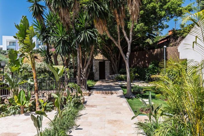 Image No.8-5 Bed Villa for sale