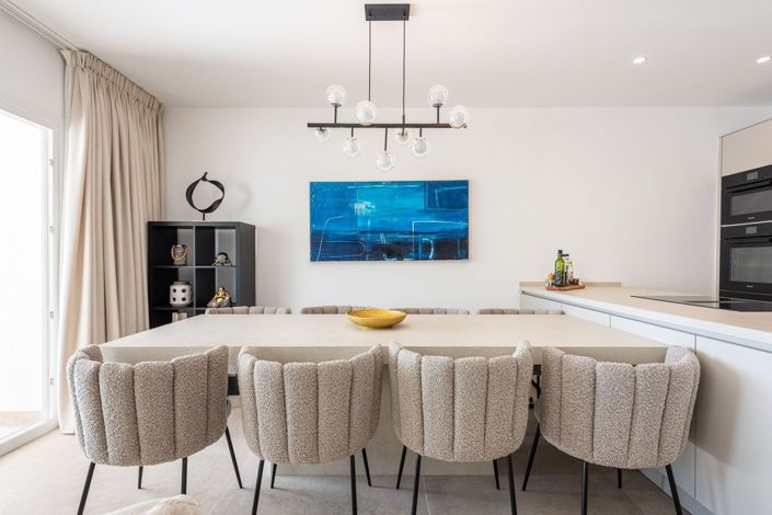 Image No.3-4 Bed Townhouse for sale