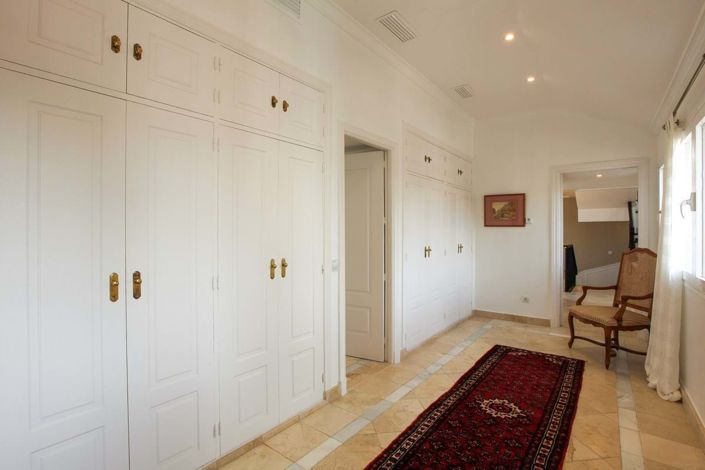 Image No.3-Villa de 5 chambres à vendre à Sotogrande playa