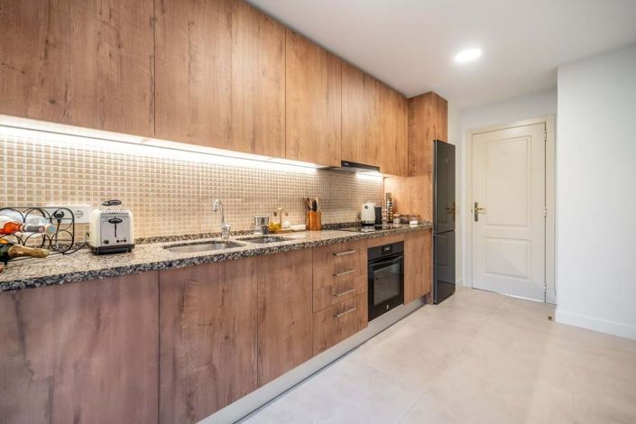 Image No.14-Appartement de 2 chambres à vendre à Estepona