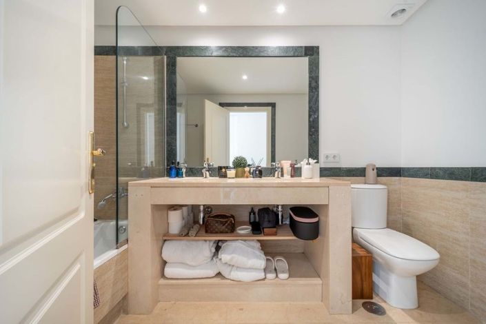 Image No.22-Appartement de 2 chambres à vendre à Estepona