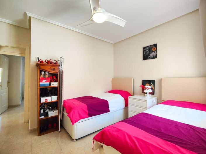 Image No.43-2 Bed Villa for sale