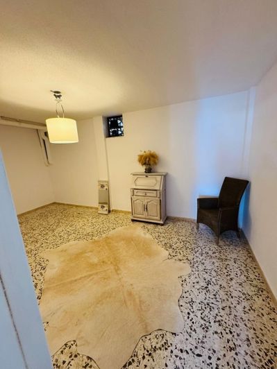 Image No.15-3 Bed Townhouse for sale