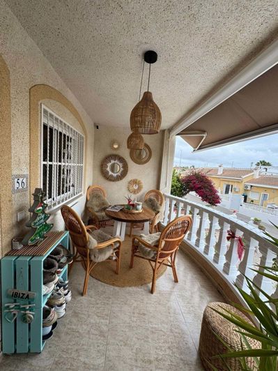 Image No.6-3 Bed Townhouse for sale