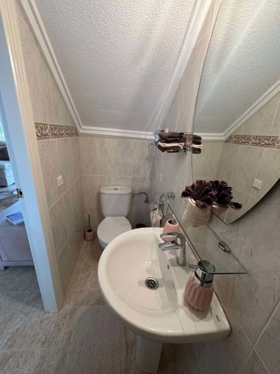 Image No.9-3 Bed Townhouse for sale