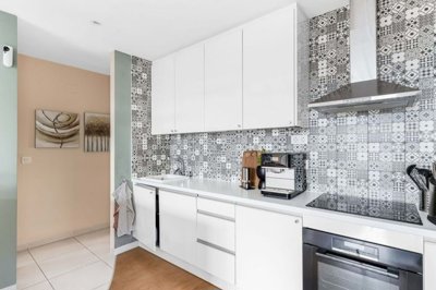 1447-660070-78d1f4f8b6655591b02d22fabb36a692d