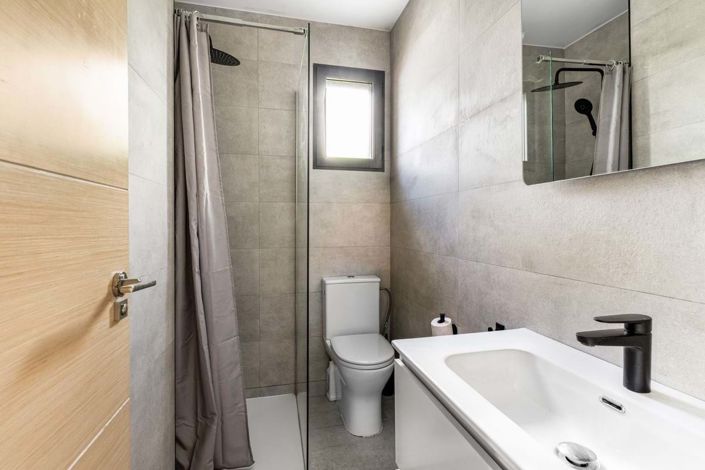 Image No.21-3 Bed Villa for sale