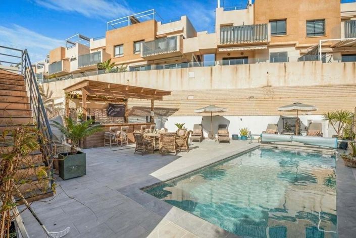 Image No.46-3 Bed Villa for sale