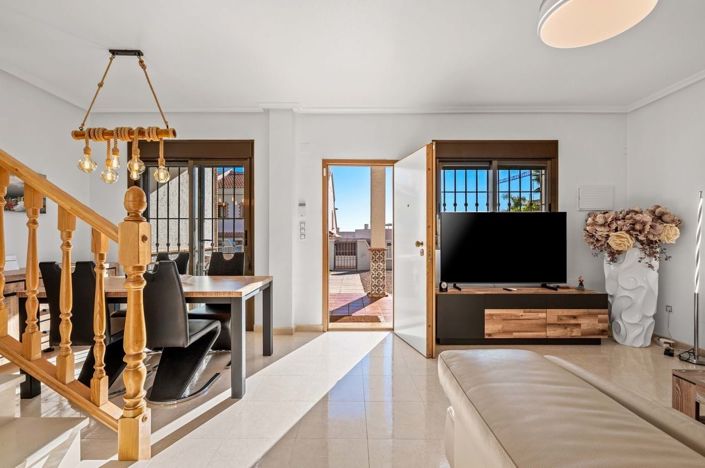 Image No.7-3 Bed Townhouse for sale