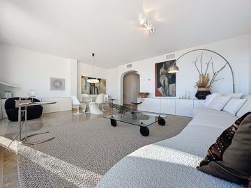 1447-660419-78d1f4f8b6655591b02d22fabb36a692d