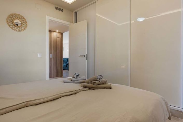 Image No.18-2 Bed Apartment for sale