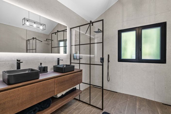 Image No.19-5 Bed Villa for sale