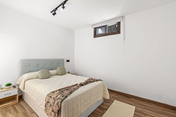 Image No.30-5 Bed Villa for sale