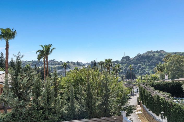 Image No.42-5 Bed Villa for sale