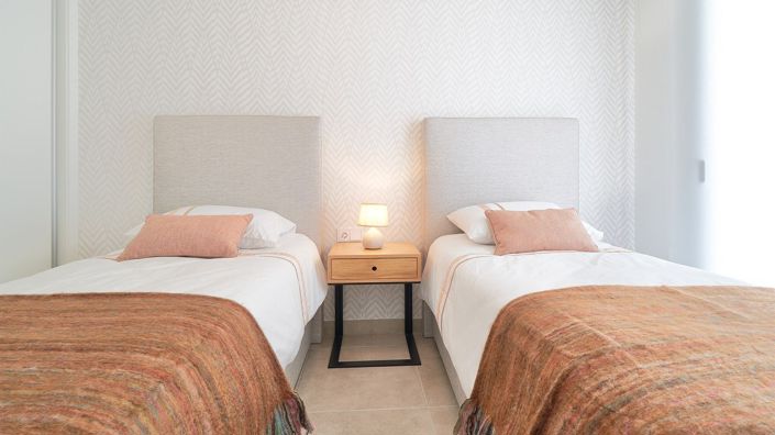 Image No.27-3 Bed Apartment for sale