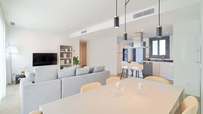 Image No.9-3 Bed Apartment for sale